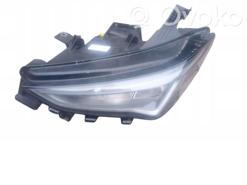Phare frontale   10F941007K