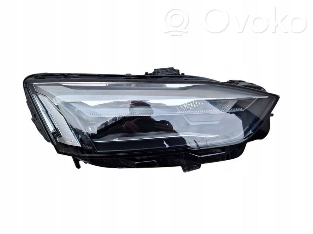 Audi A5 Headlight/headlamp 