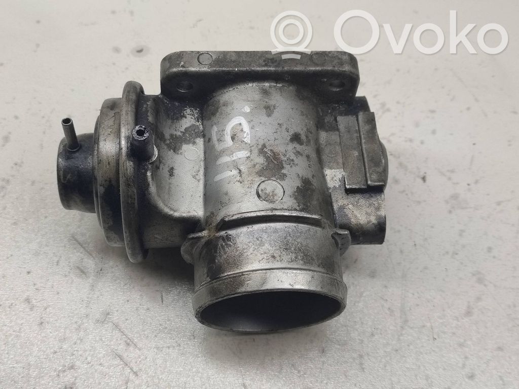 BMW 5 E39 EGR valve 