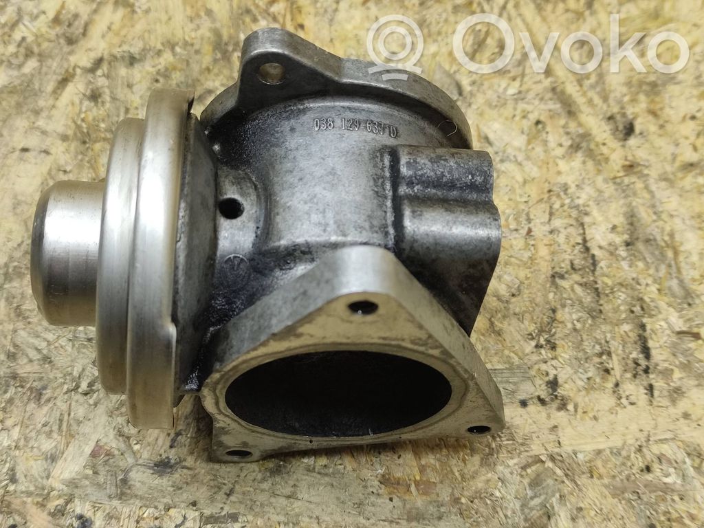 Volkswagen PASSAT B6 EGR valve 