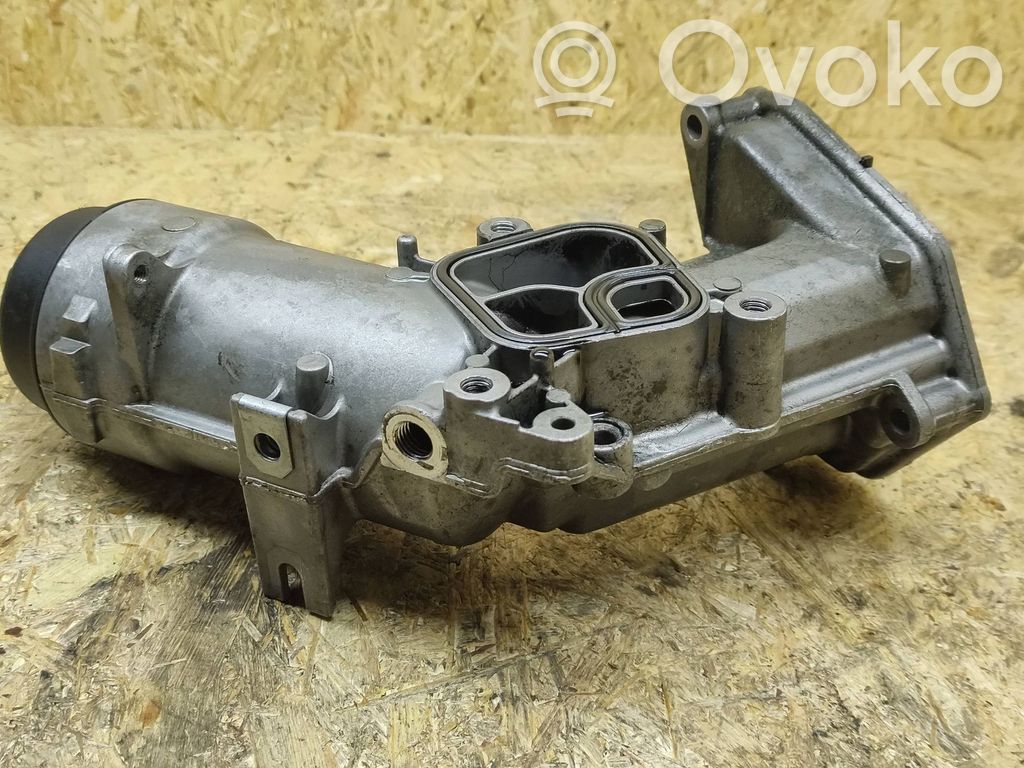 BMW 1 E81 E87 Oil filter cover 