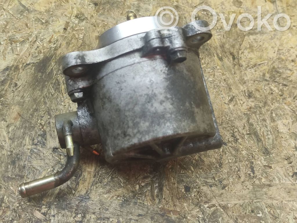 Mazda Premacy Vacuum pump 