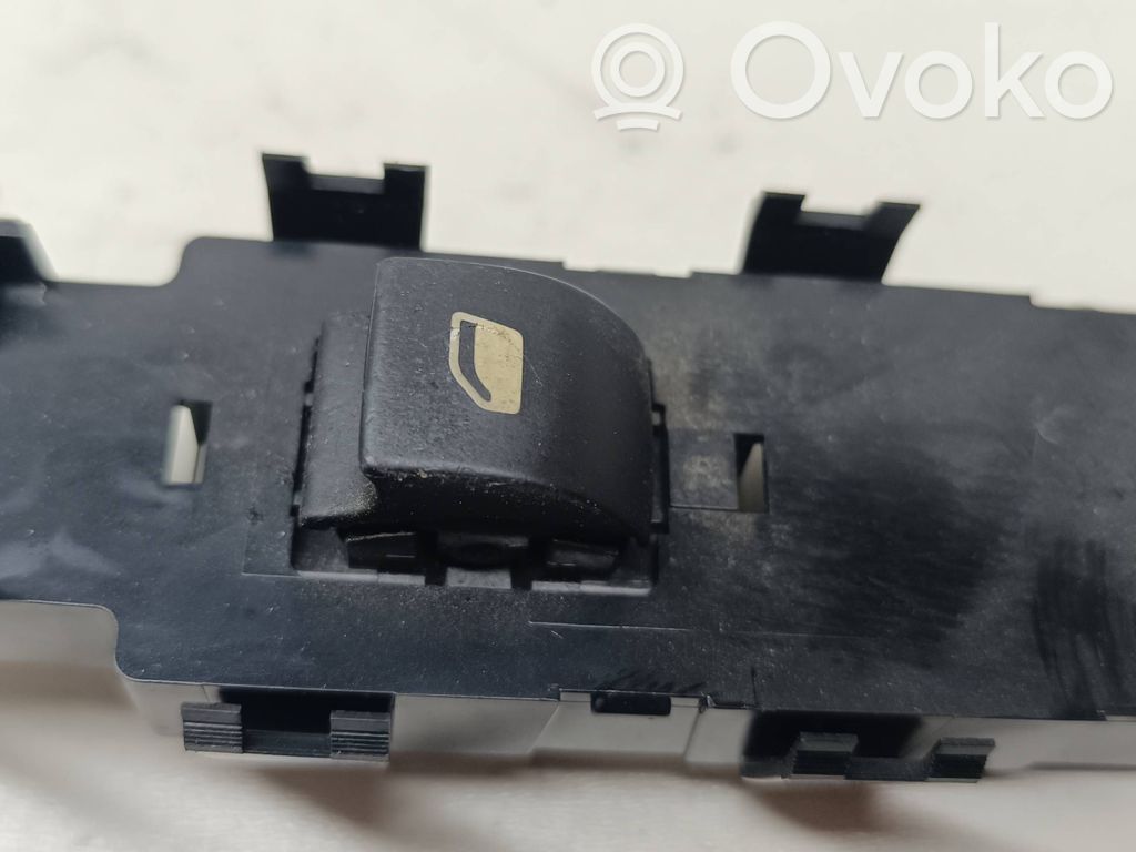 Citroen C4 I Electric window control switch 