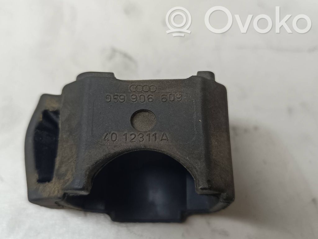 Audi RS3 Cita veida dzinēja nodalījuma detaļa 