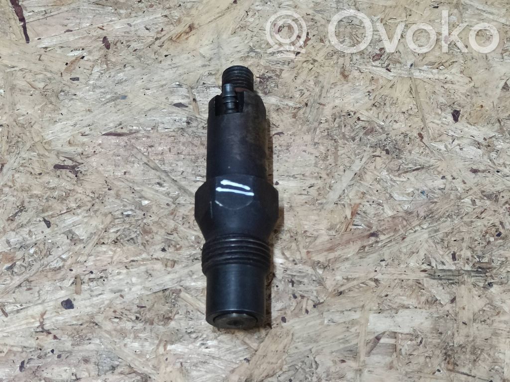Inyector de combustible   LCR6734801E