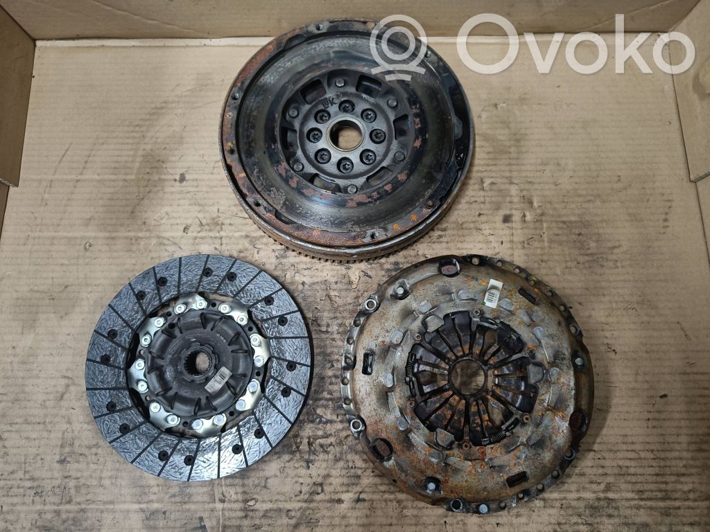 Volvo V50 Sankabos komplektas 