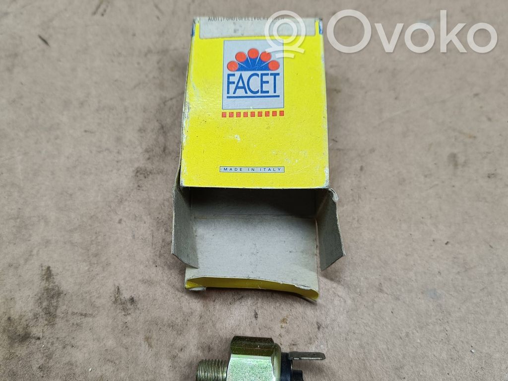 Reversing light switch sensor   71102,113945515H