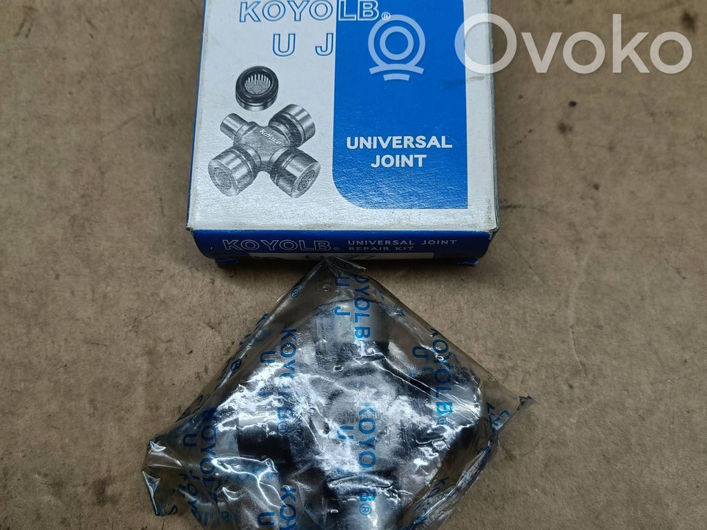 Junta universal del eje propulsor   U177,370007C002
