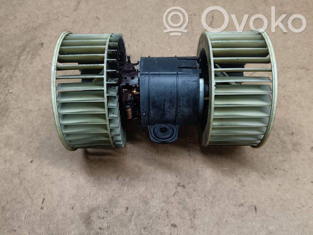 BMW 5 E39 Mazā radiatora ventilators 