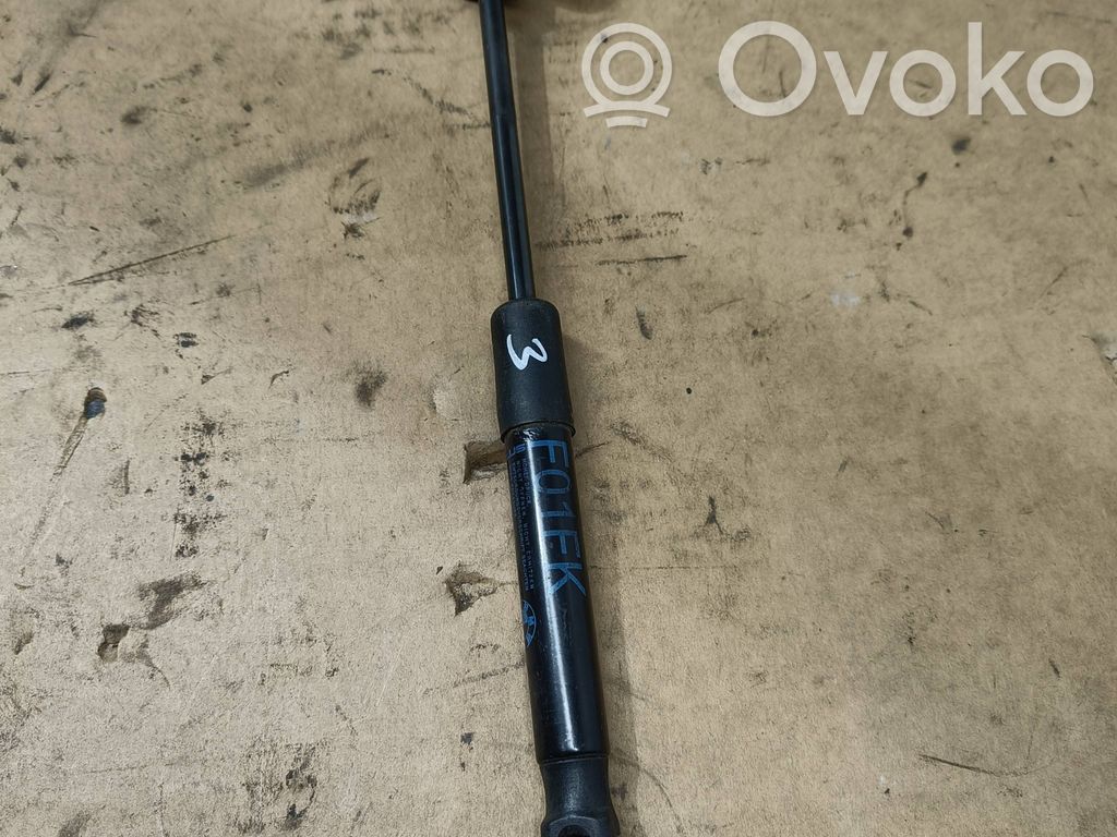 BMW 5 F10 F11 Siłownik maski przedniej 