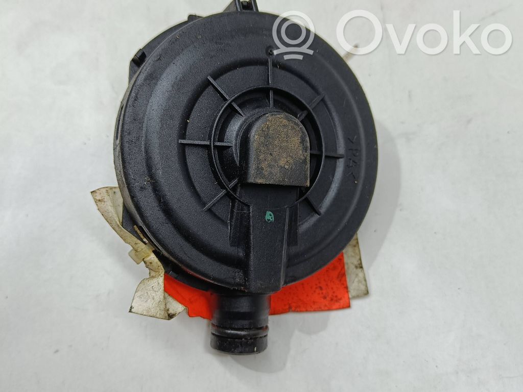 Audi A6 S6 C5 4B Manguera/tubo del respiradero 