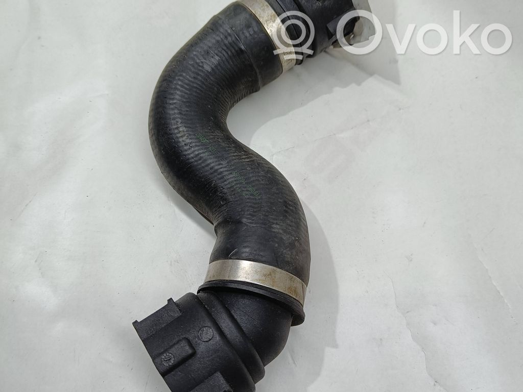 BMW 5 E60 E61 Engine coolant pipe/hose 