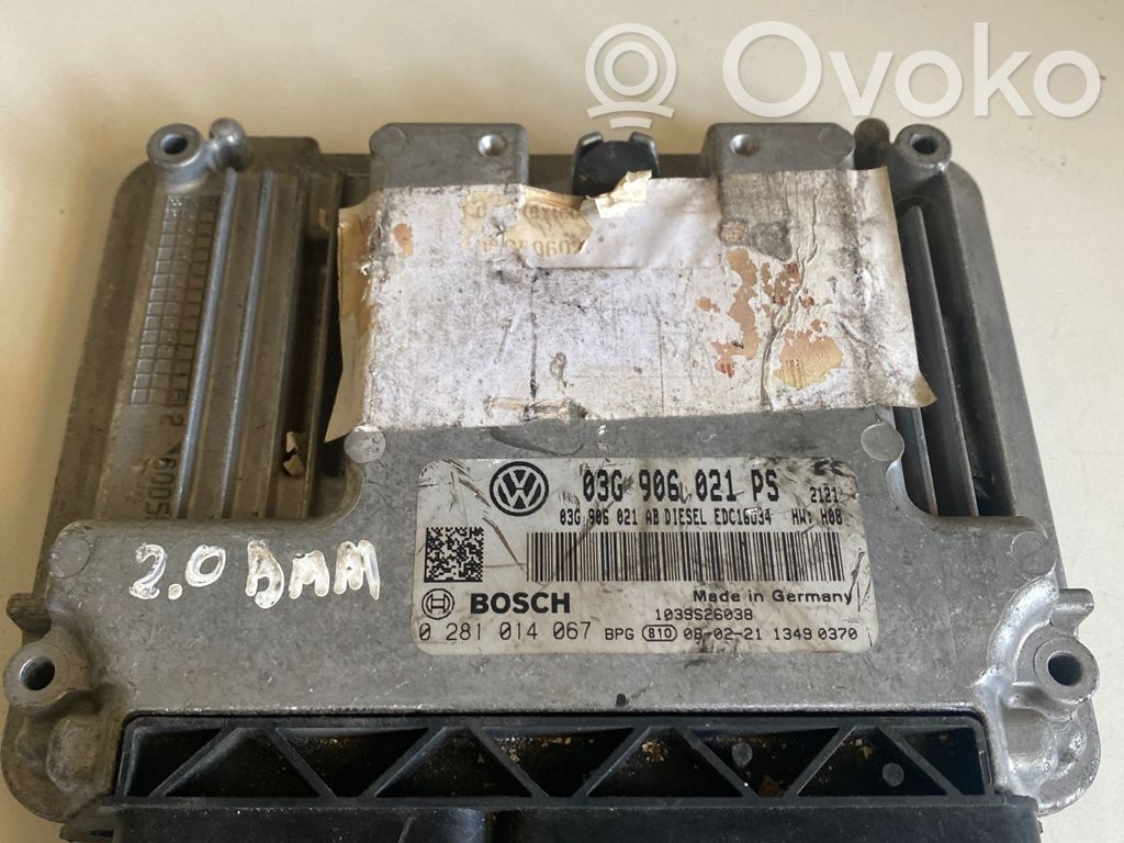 Audi A3 S3 A3 Sportback 8P Engine control unit/module 