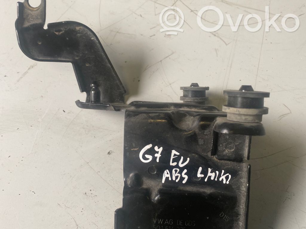 Volkswagen Golf VII Halterung ABS Steuergerät 