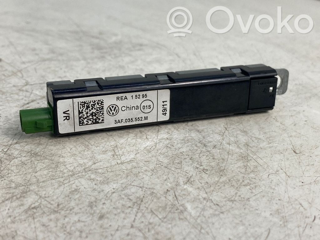 Volkswagen PASSAT B7 Antenos stiprintuvas 