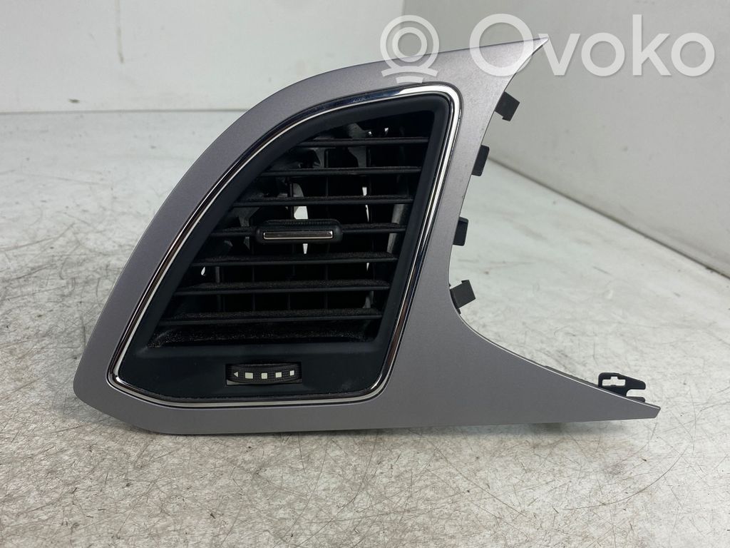 Seat Leon (5F) Boczna kratka nawiewu deski rozdzielczej 