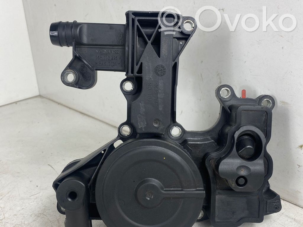Audi A4 S4 B8 8K Ölabscheider 