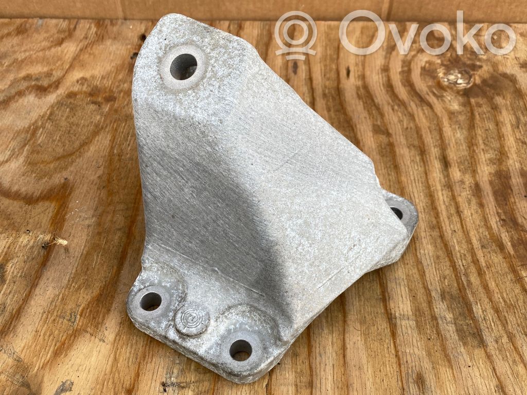 BMW 5 F10 F11 Engine mounting bracket 