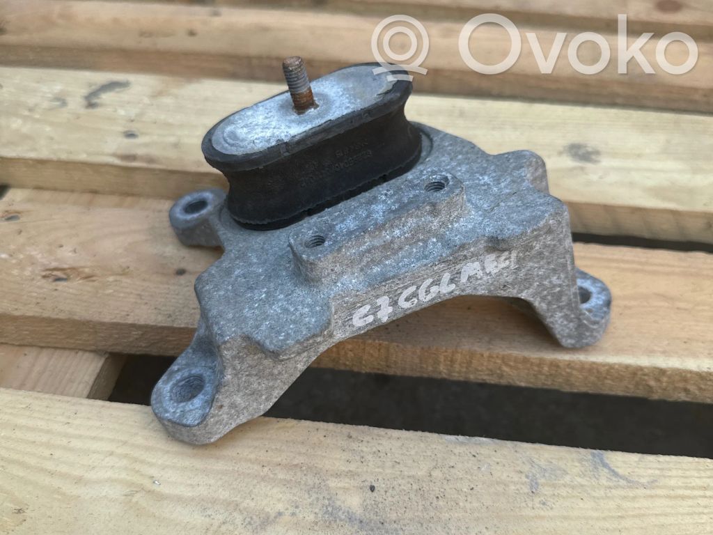 Audi A6 S6 C7 4G Gearbox mounting bracket 