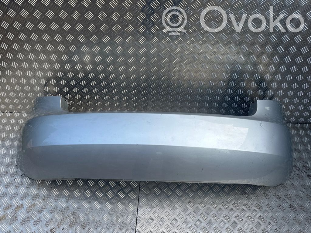 Skoda Fabia Mk2 (5J) Parachoques 