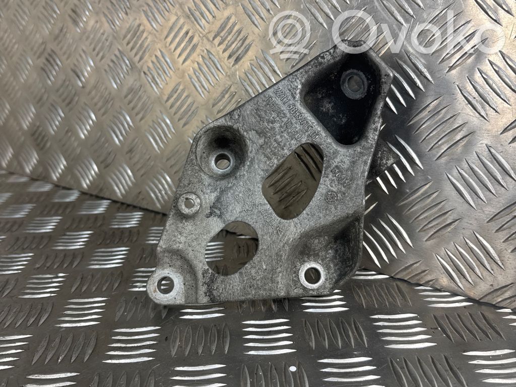 BMW 3 F30 F35 F31 Engine mounting bracket 