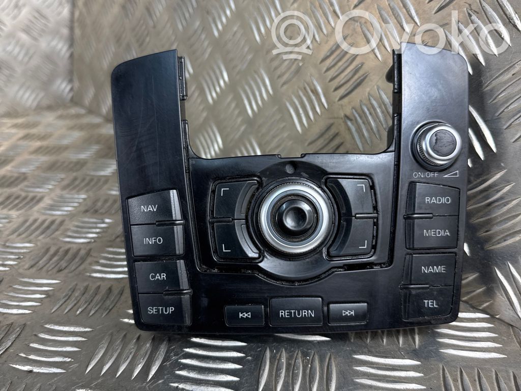 Audi Q7 4L Unidad central de control multimedia 
