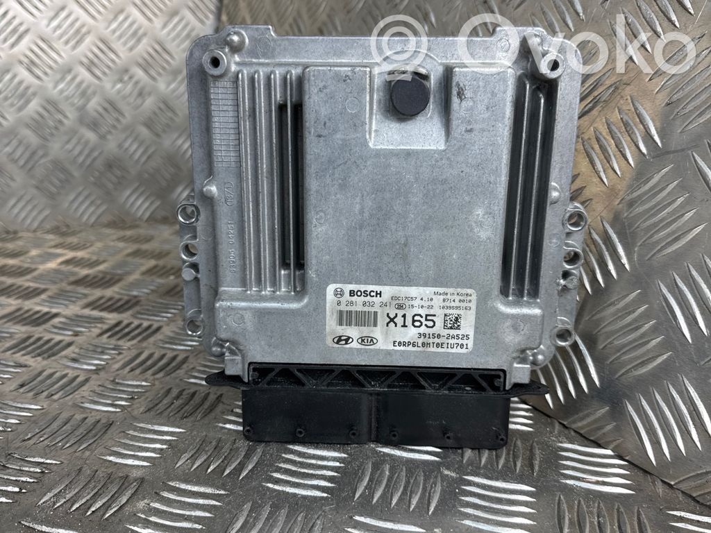 KIA Carens III Engine control unit/module 