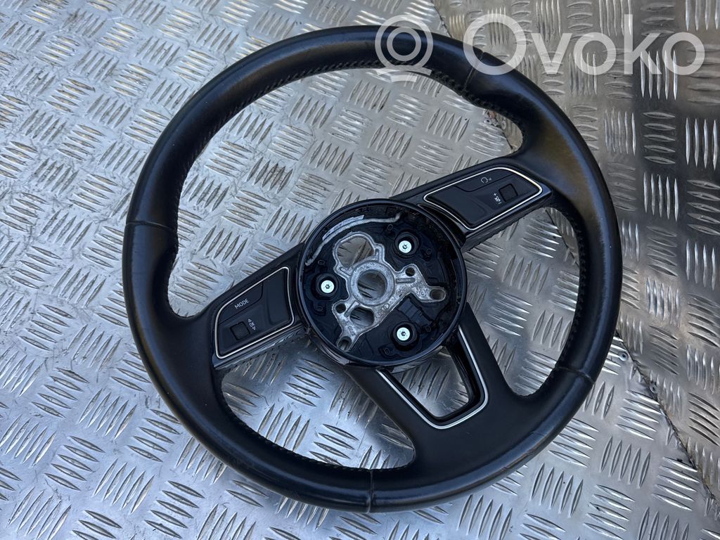 Audi A4 S4 B9 Ohjauspyörä 