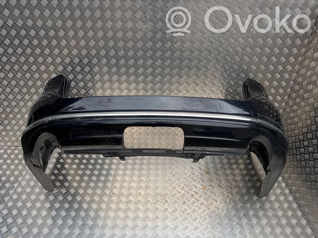 Volkswagen PASSAT B7 Parachoques 