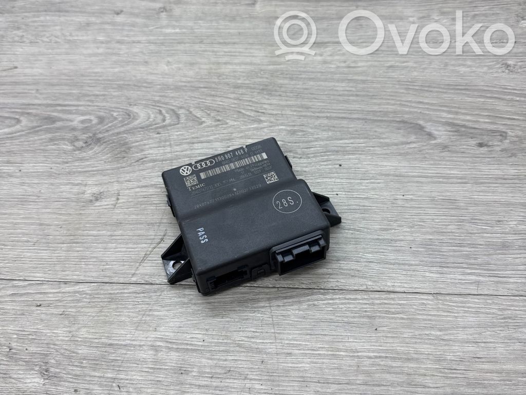 Audi Q5 SQ5 8R Gateway control module 