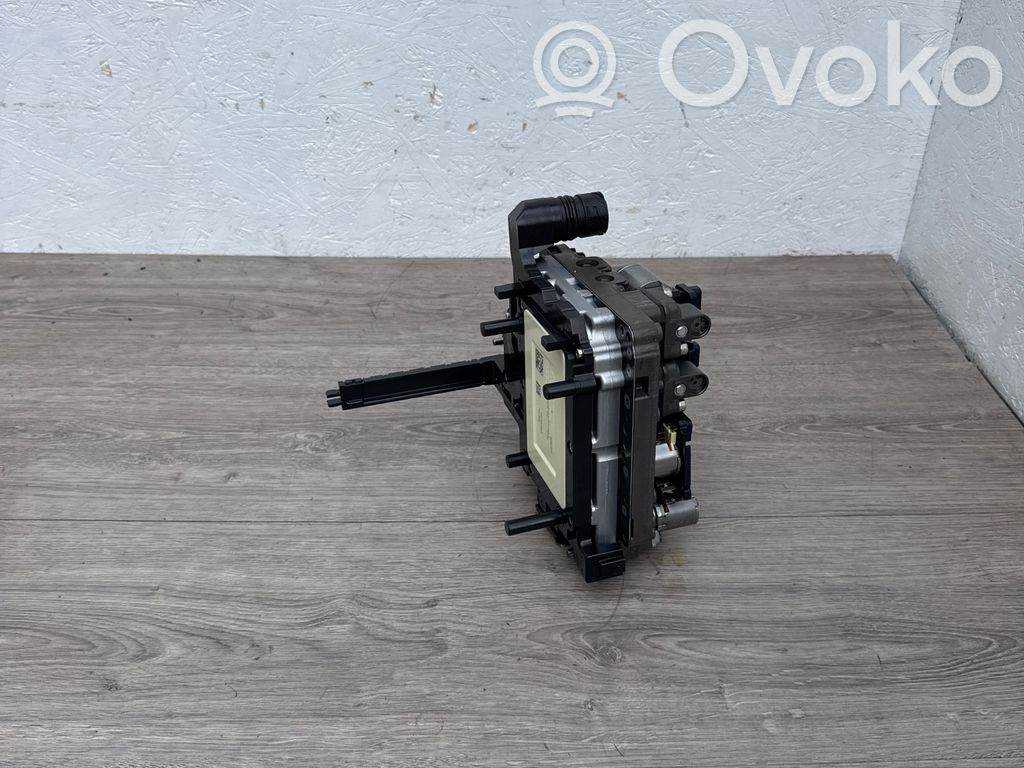 Volkswagen Golf VI Transmission gearbox valve body 