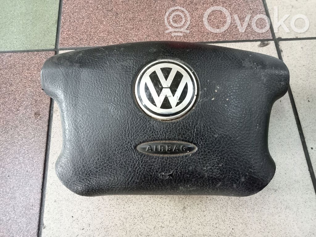 Volkswagen Golf IV Надувная подушка для руля 