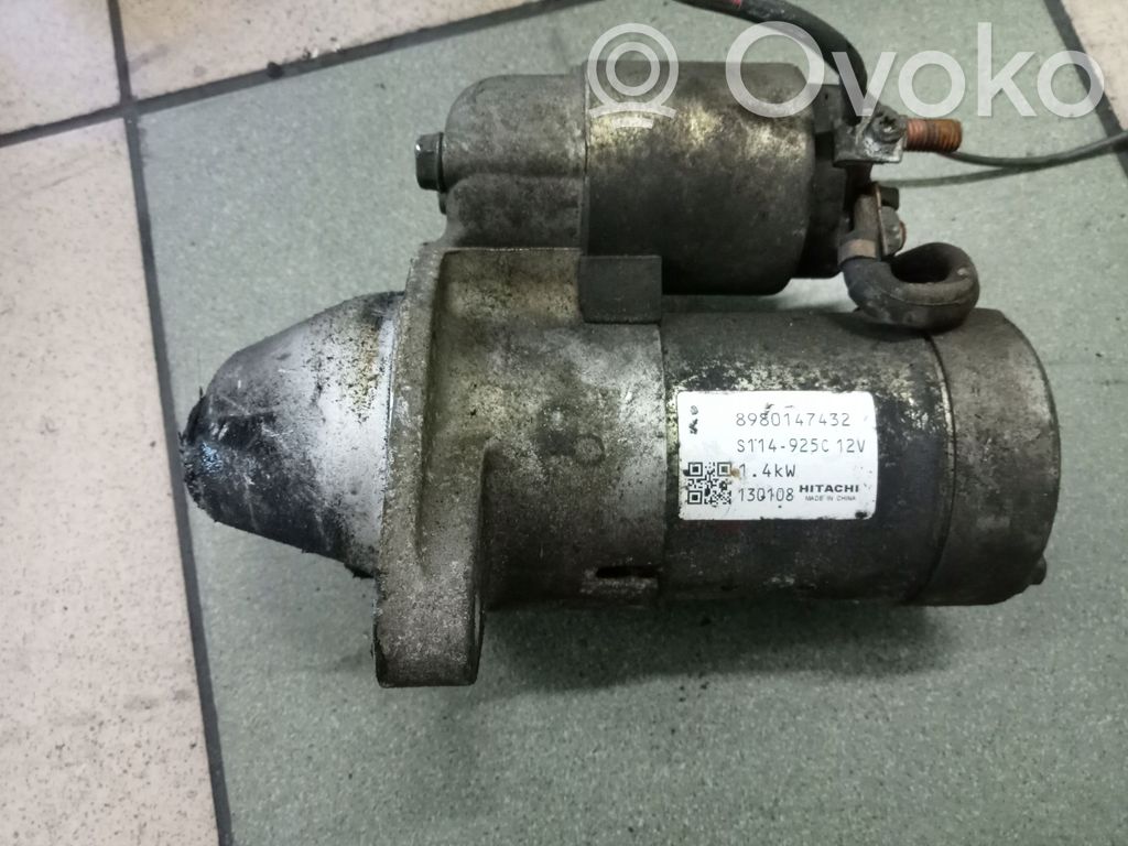 Opel Astra J Starter motor 