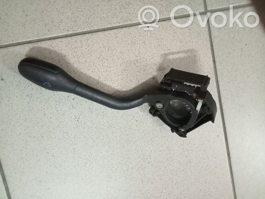 Volkswagen Polo III 6N 6N2 6NF Manetka / Przełącznik wycieraczek 