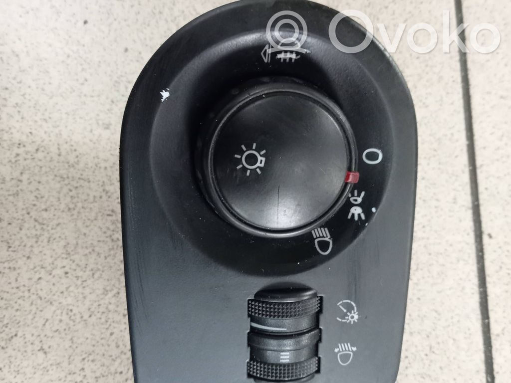 Seat Leon (1P) Light switch 