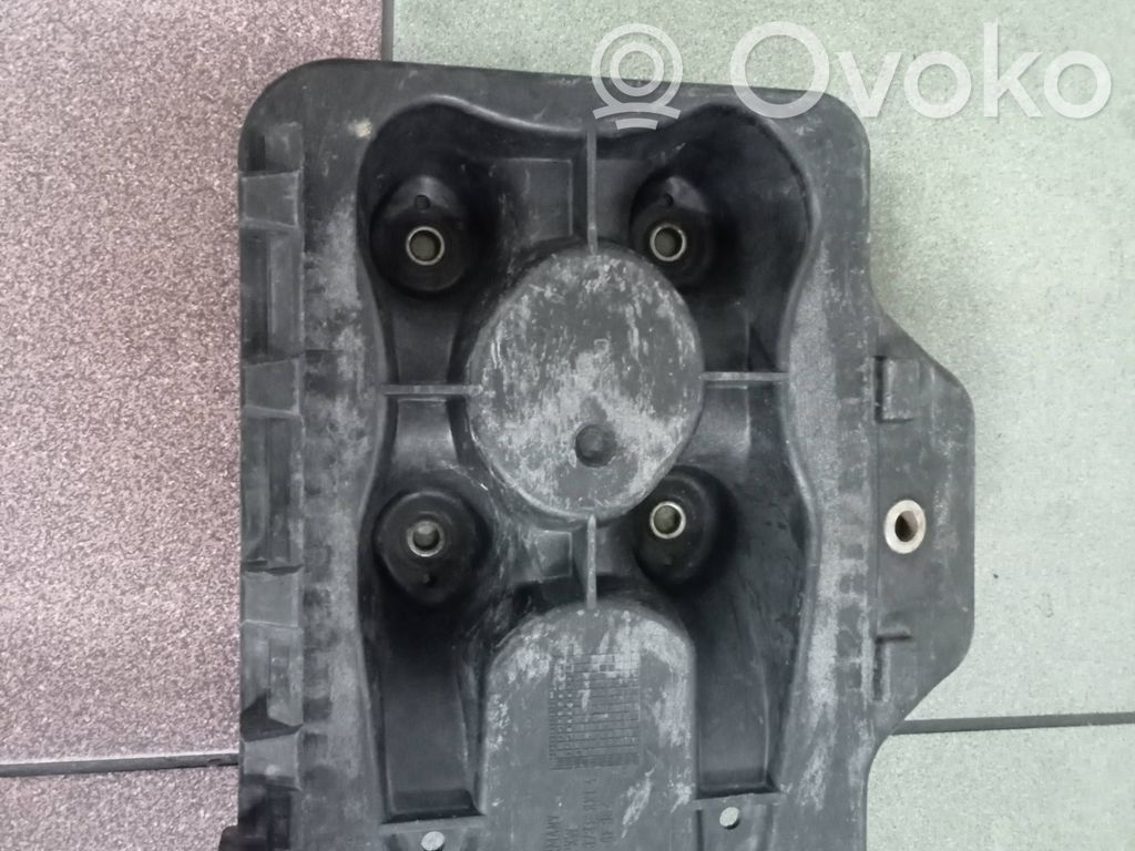 Audi A3 S3 8L Bandeja para la caja de la batería 