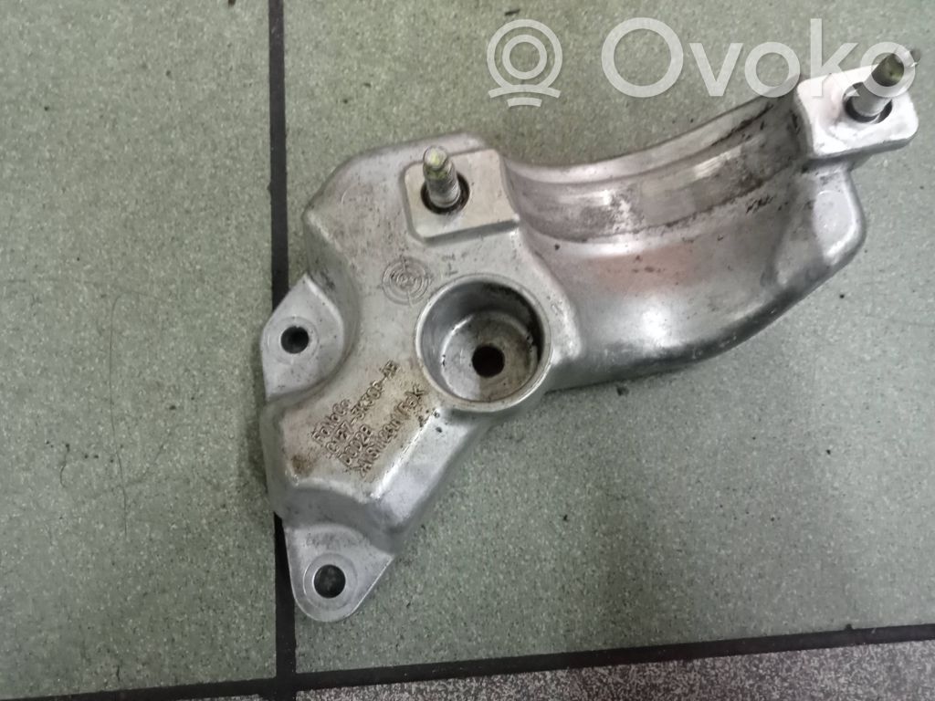 Ford Fiesta Staffa del cuscinetto di supporto dell’albero di trasmissione 