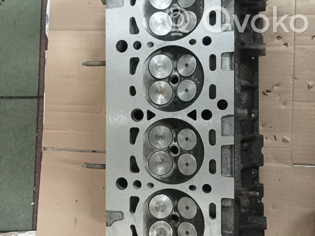 Engine head   96XM6090AA