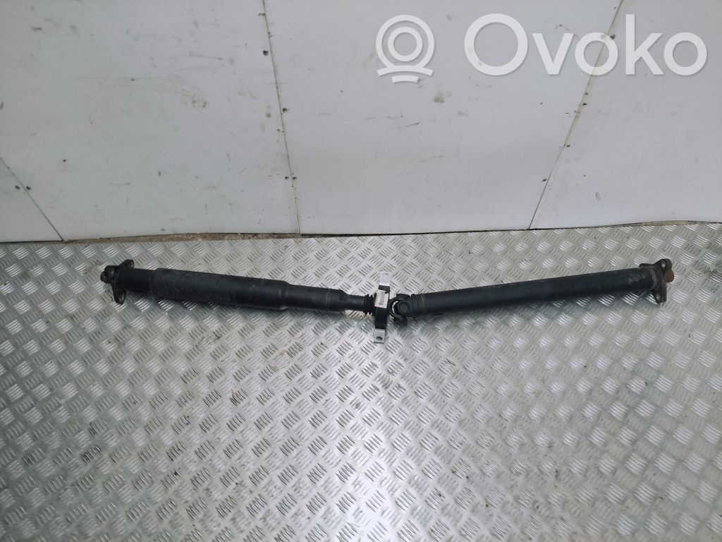BMW 3 E90 E91 Kardāns komplektā 