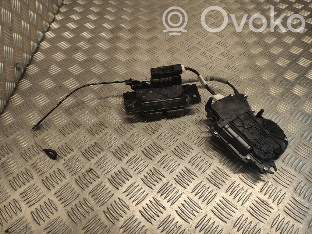 BMW 5 GT F07 Tailgate/trunk/boot lock/catch/latch 