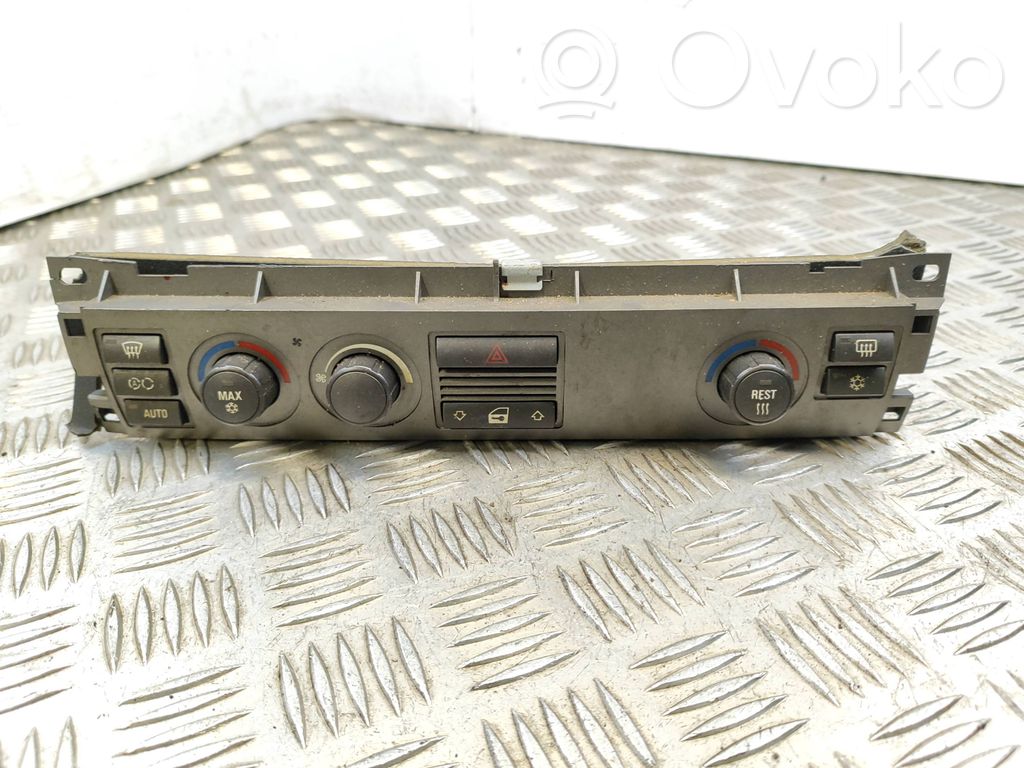 BMW 7 E65 E66 Climate control unit 
