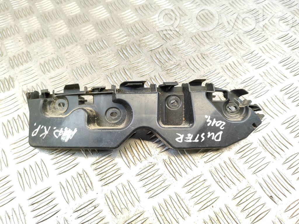 Dacia Duster Front bumper mounting bracket 