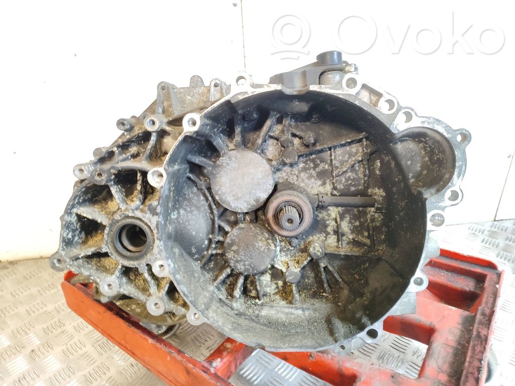 Volvo S60 Manual 6 speed gearbox 