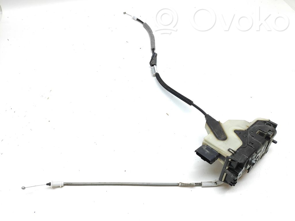 Citroen DS5 Front door lock 