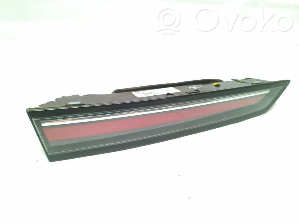 Opel Astra L Lampa tylna 