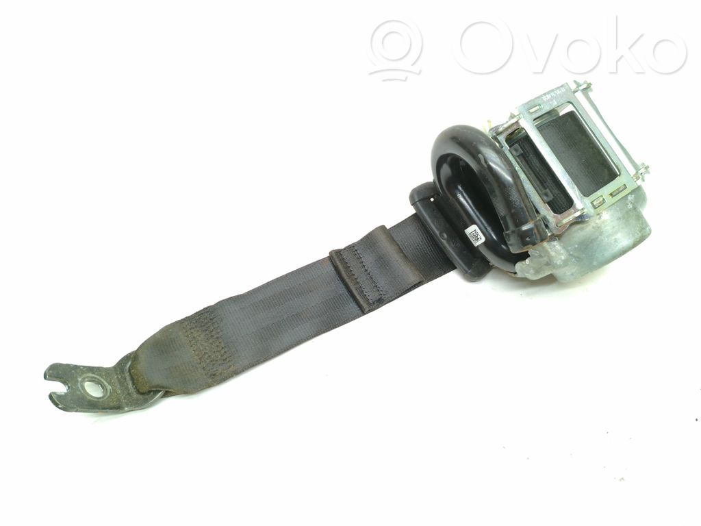 Volkswagen PASSAT B8 Cinturón trasero 