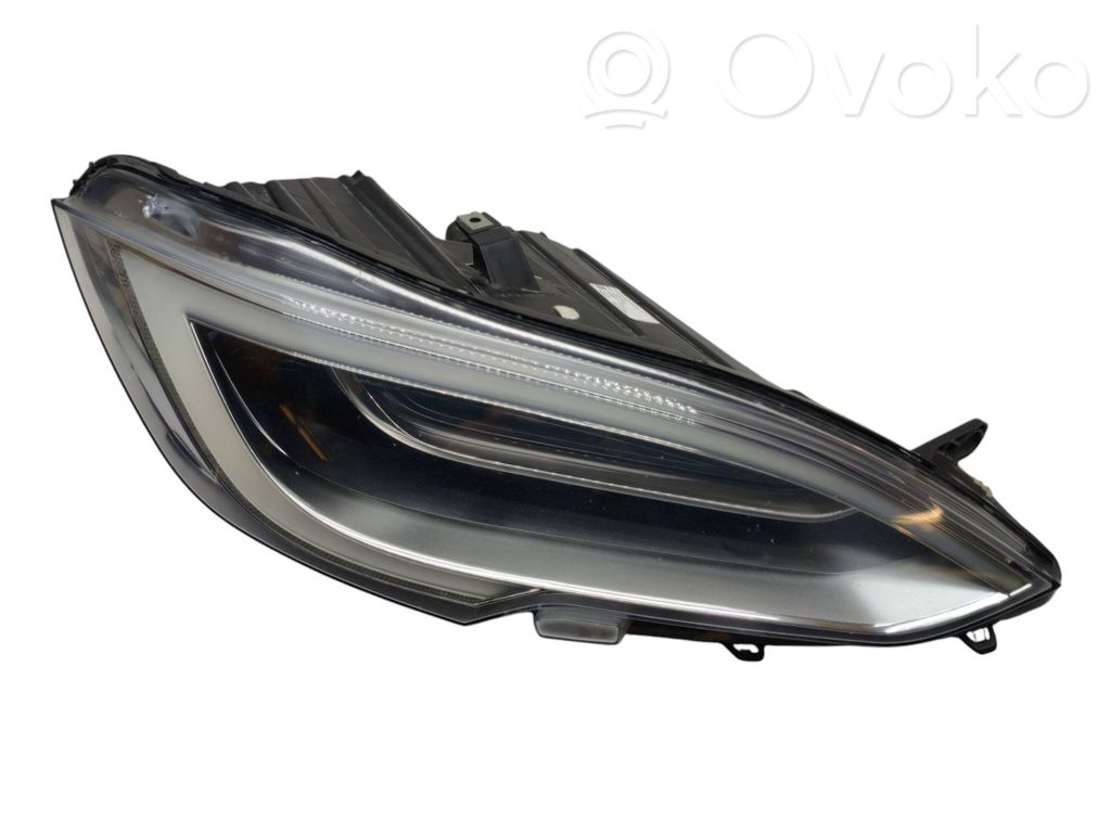 Tesla Model S Headlight/headlamp 