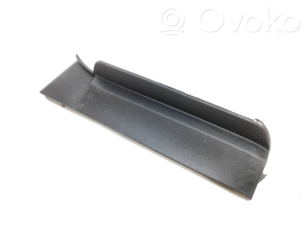 Front splash guards bracket   105480400C