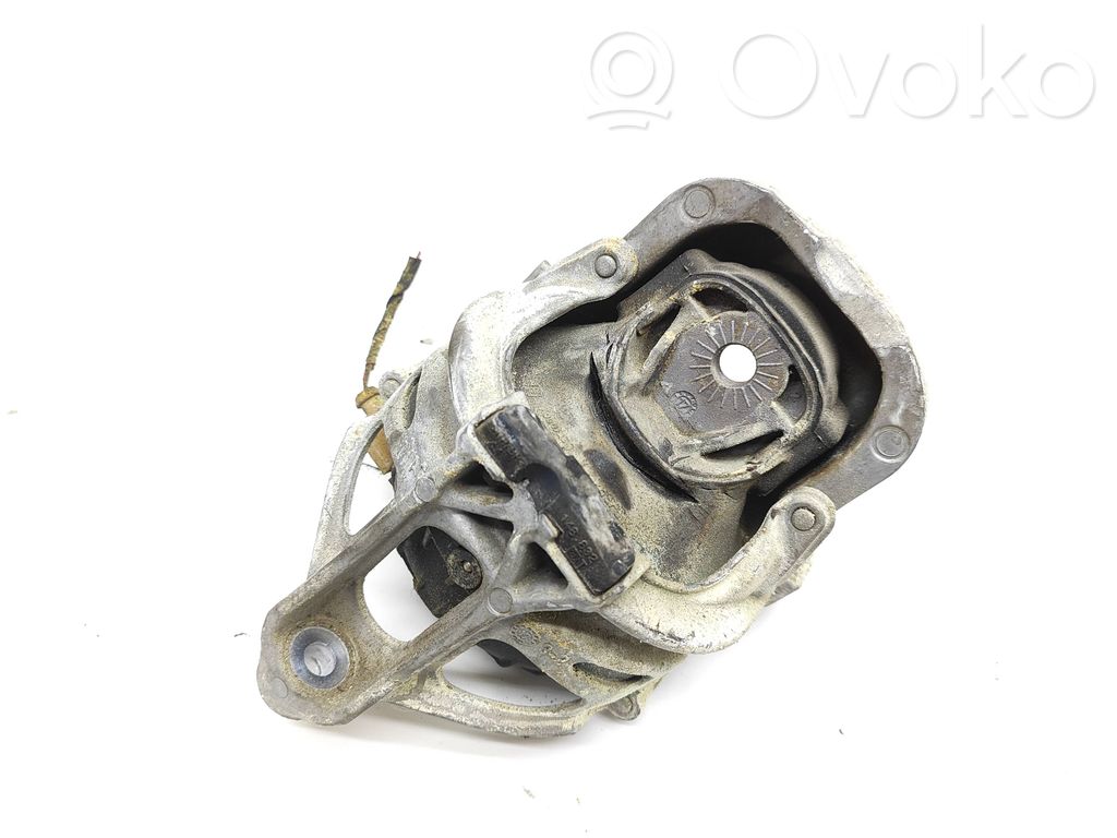 Audi Q5 SQ5 FY Engine mount bracket 
