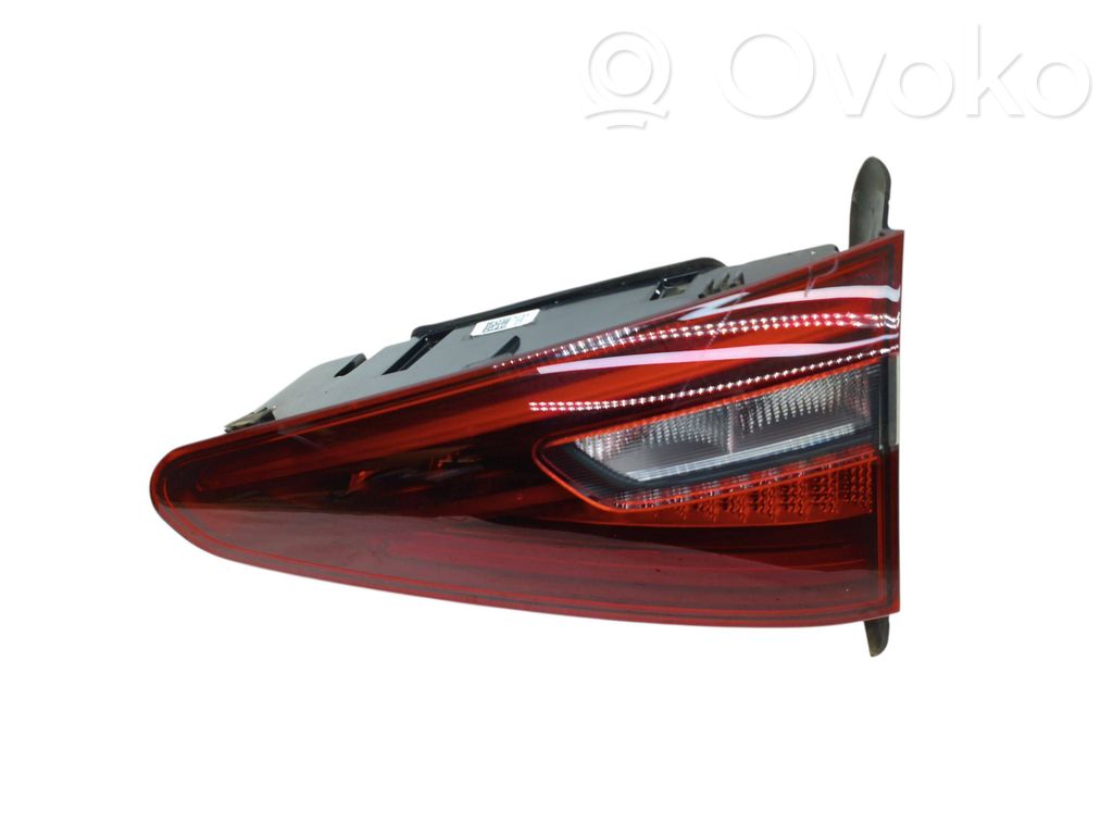 Alfa Romeo Stelvio Lampy tylnej klapy bagażnika 